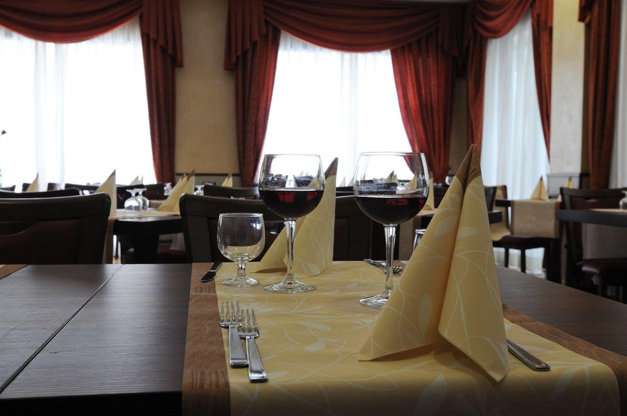 Hotel Dei Platani Rimini Luaran gambar