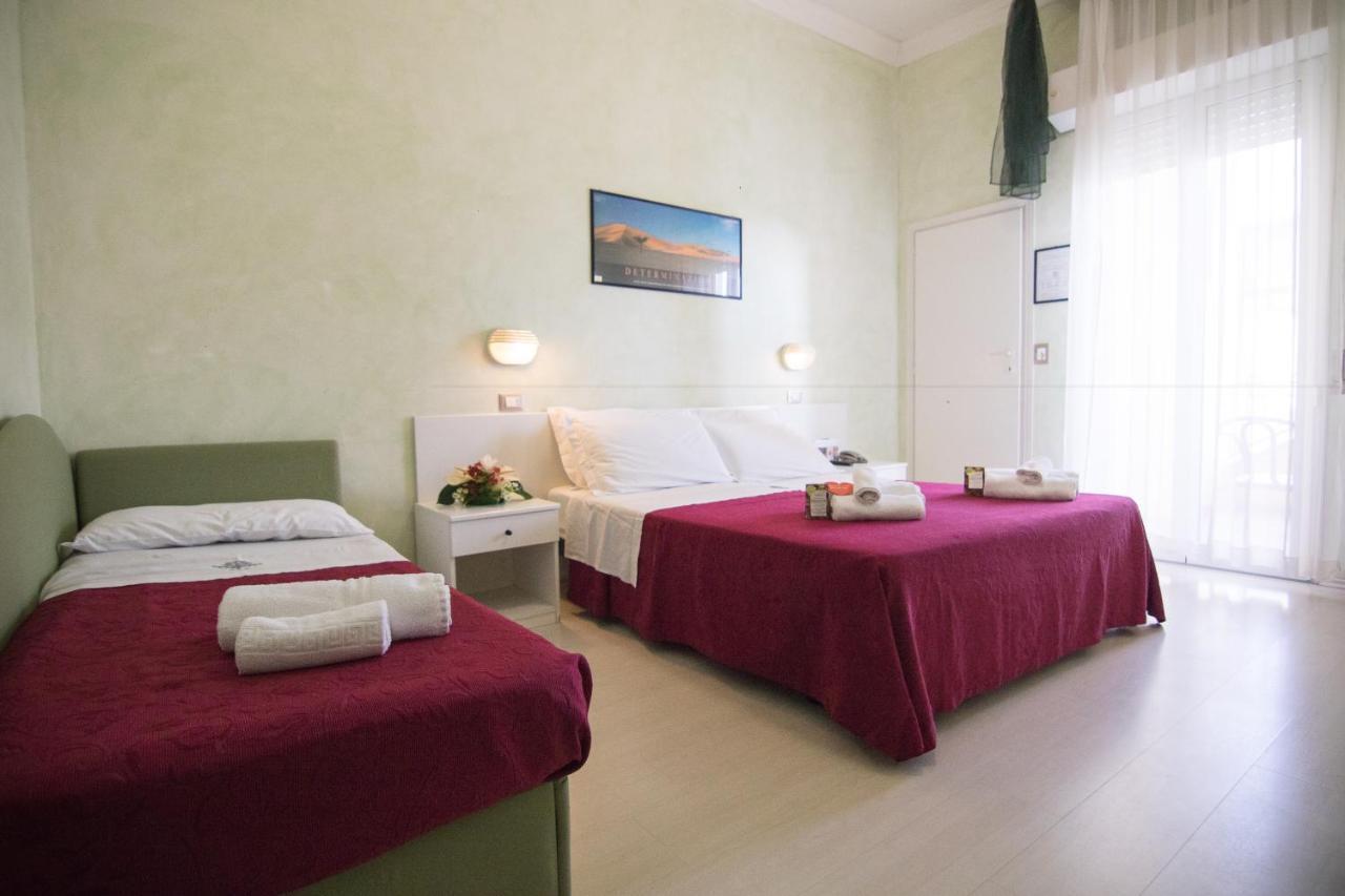 Hotel Dei Platani Rimini Luaran gambar